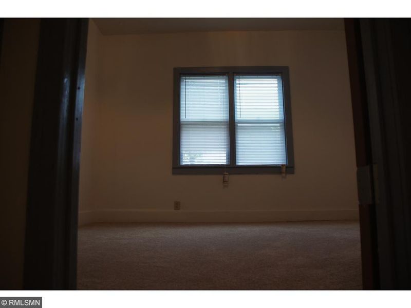 738 Burr St, Saint Paul, MN 55130