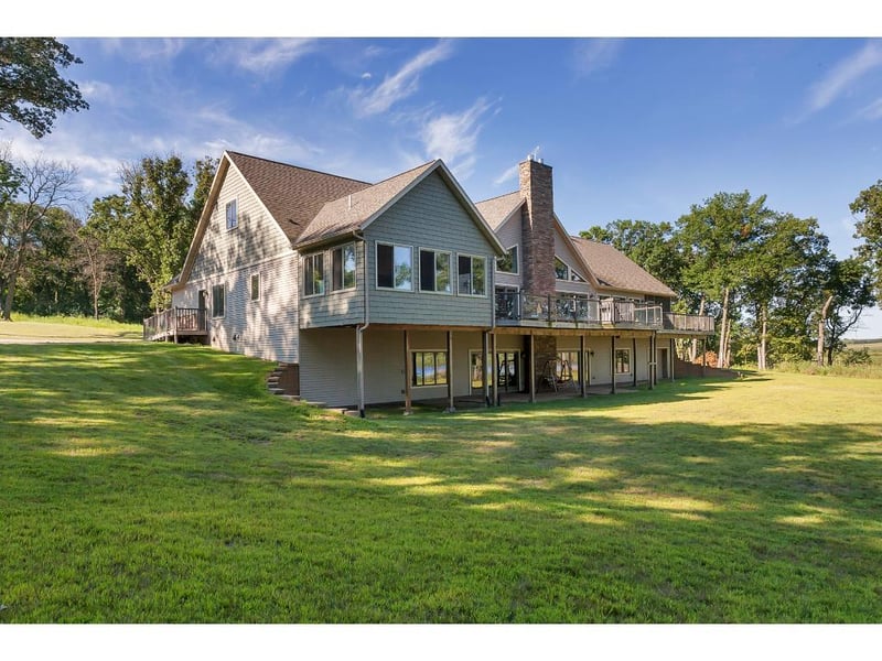 25550 Cyrilla Beach Rd, Paynesville, MN 56362