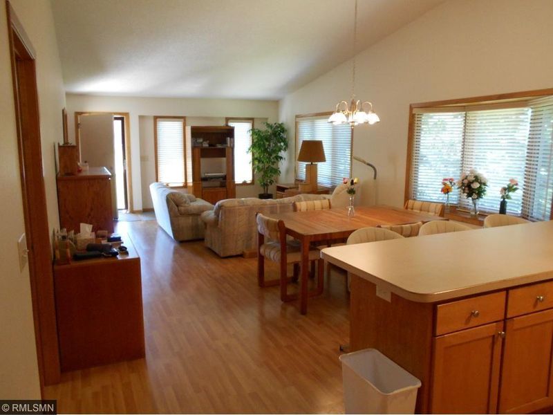 617 Lindy Dr, Park Rapids, MN 56470