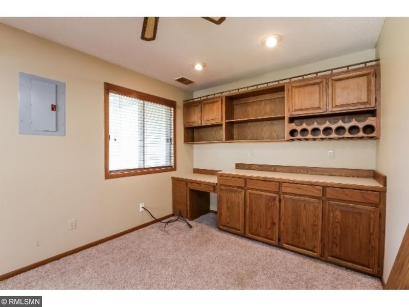 15823 Griffon Pa, Apple Valley, MN 55124