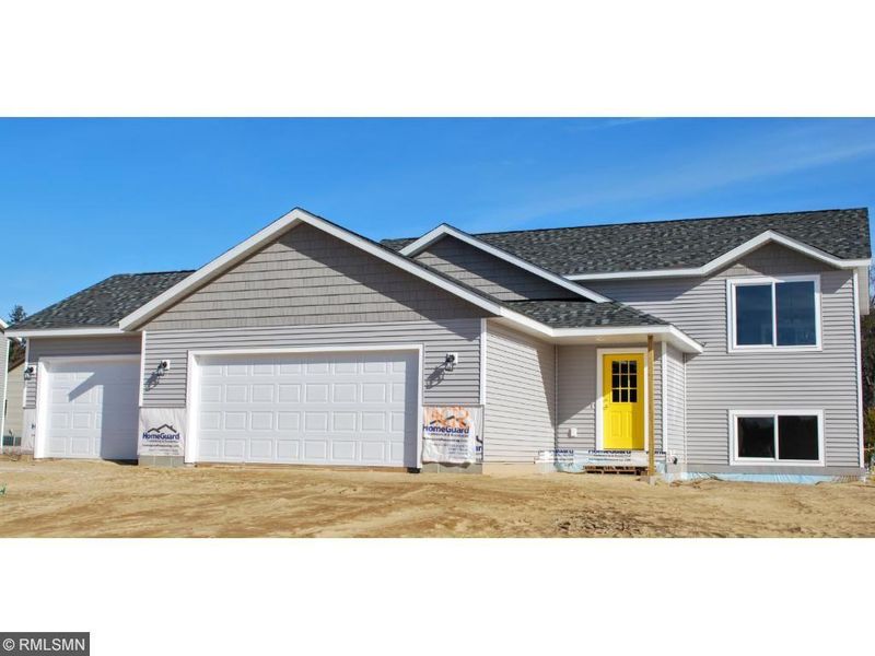 14672 Green Briar, Baxter, MN 56425