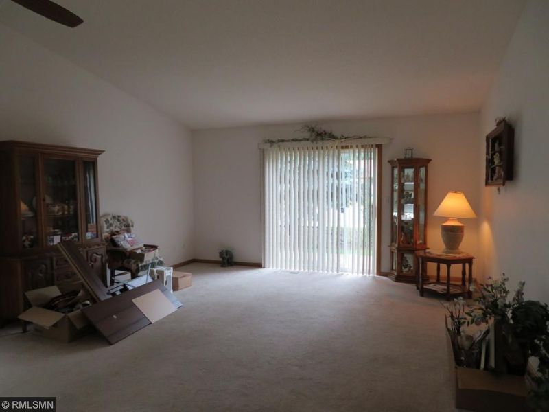 829 Aspen Cir, Waite Park, MN 56387