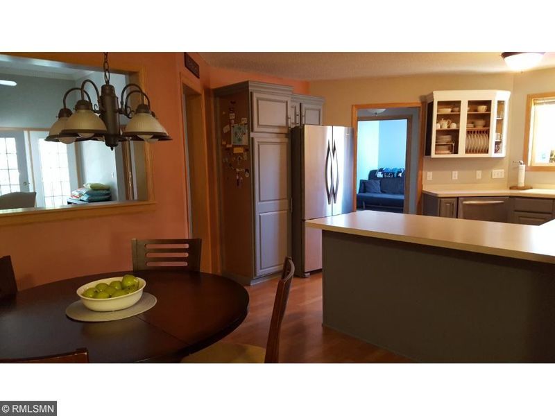 12998 Echo Ln, Apple Valley, MN 55124