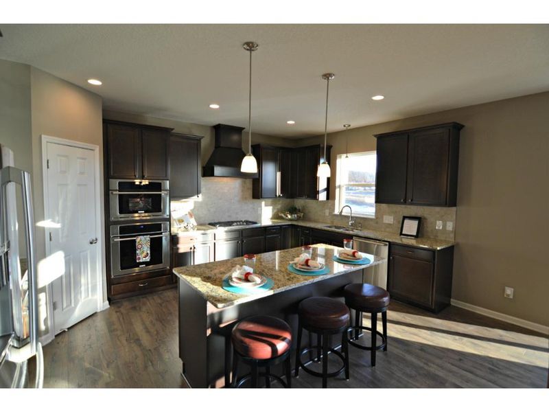 4638 Black Wolf Rn, Eagan, MN 55123
