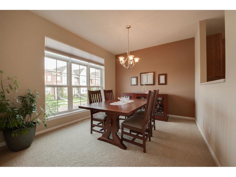 8108 Oakview Ln N #42, Maple Grove, MN 55369