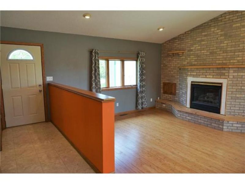 29791 Anderson Dr, Sandstone, MN 55072