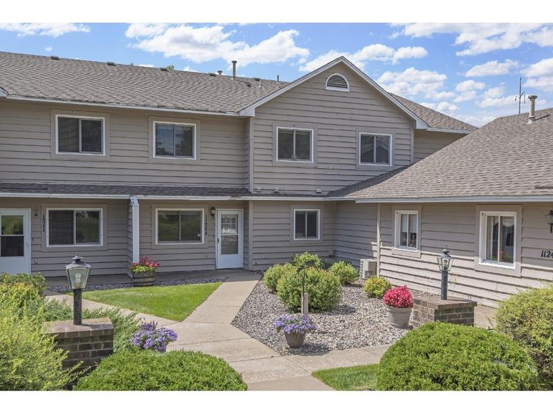 11244 Robinson Dr NW, Coon Rapids, MN 55433