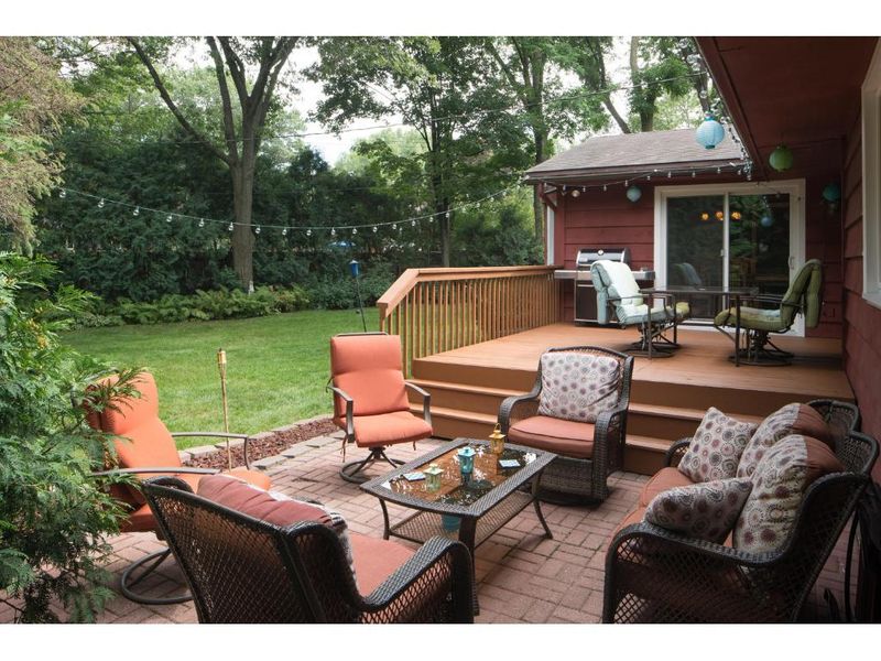 9709 Avocet St NW, Coon Rapids, MN 55433