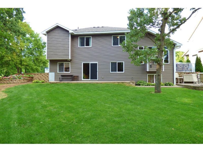 10110 176th Ave NW, Elk River, MN 55330