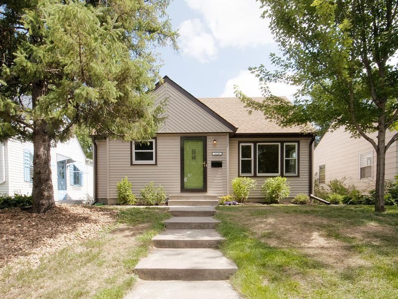5725 Vincent Ave S, Minneapolis, MN 55410