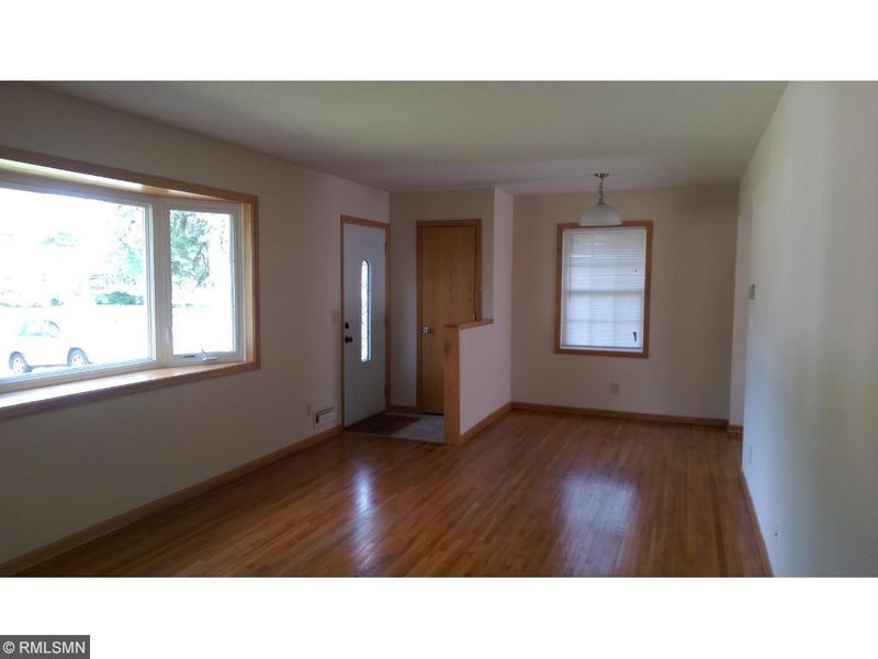 11216 Bittersweet St NW, Coon Rapids, MN 55433