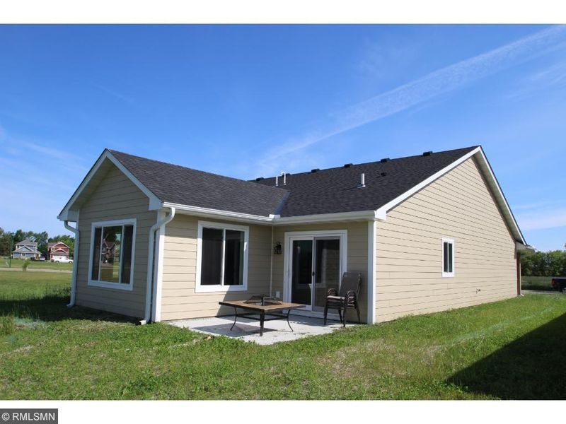 81 Pintail Dr, Annandale, MN 55302