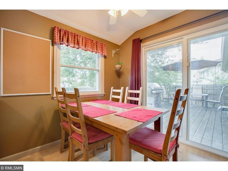 7764 Daleview Dr, Brooklyn Park, MN 55443