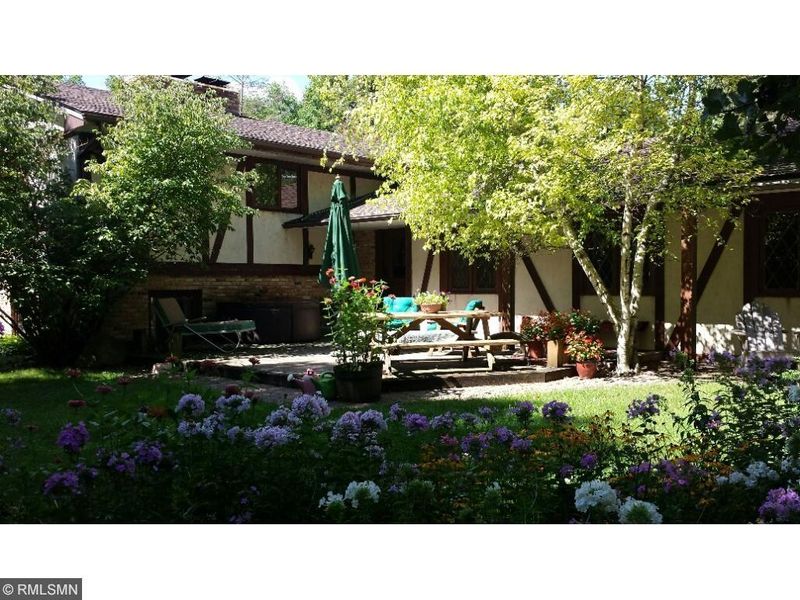 7535 Highway 212 E, Chaska, MN 55318