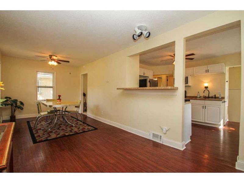 4356 Douglas Dr N, Crystal, MN 55422