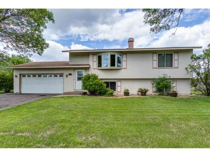 10400 97th Pl N, Maple Grove, MN 55369