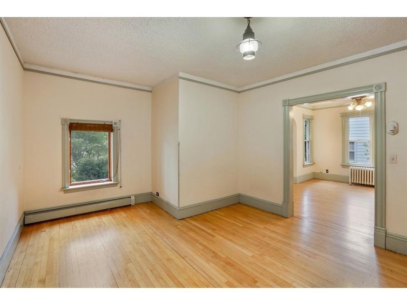 819 Delaware Ave, Saint Paul, MN 55107