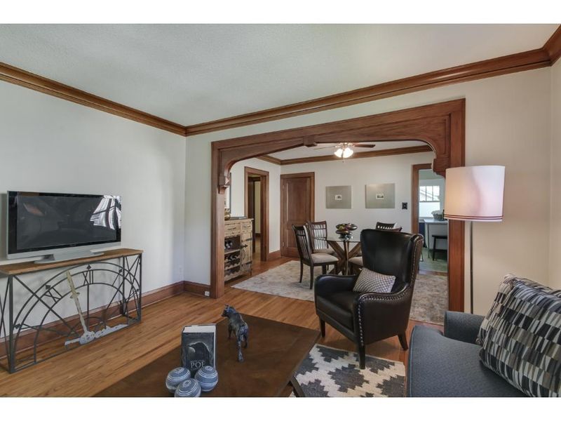 1614 York Ave, Saint Paul, MN 55106