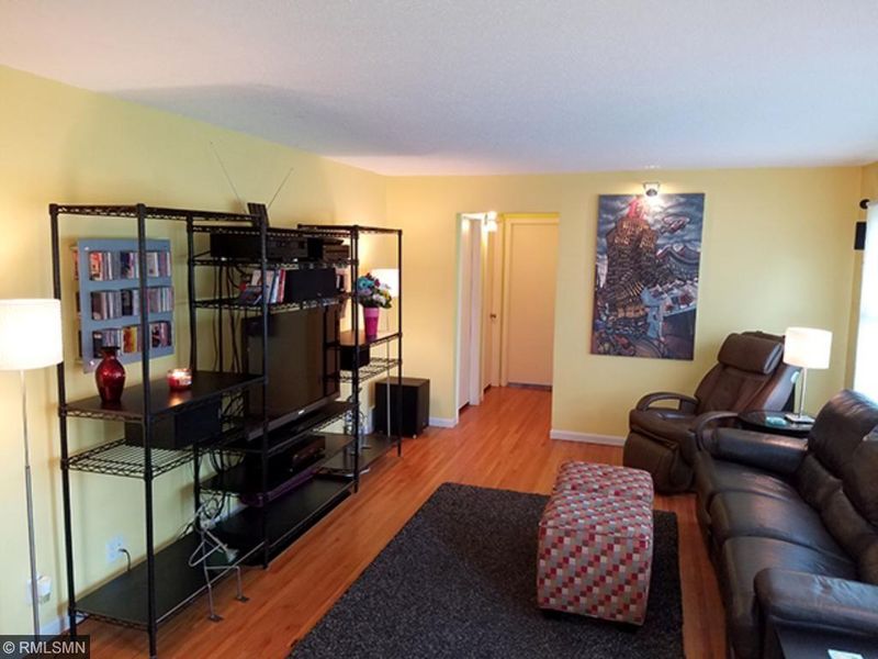 6201 Kyle Ave N, Brooklyn Center, MN 55429