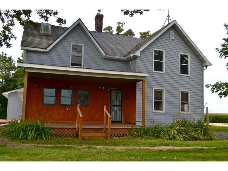 42167 70th Ave, Kenyon, MN 55946