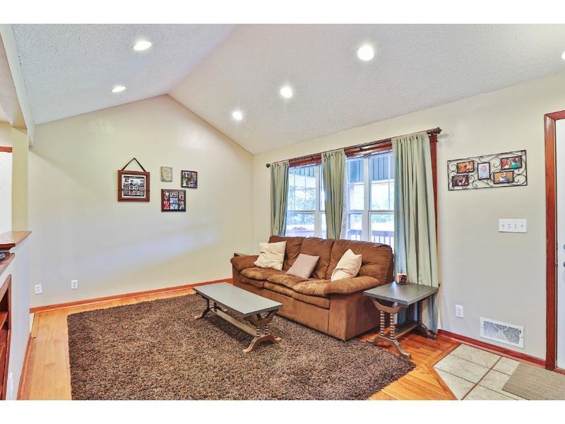 261 Constance Blvd NW, Andover, MN 55304