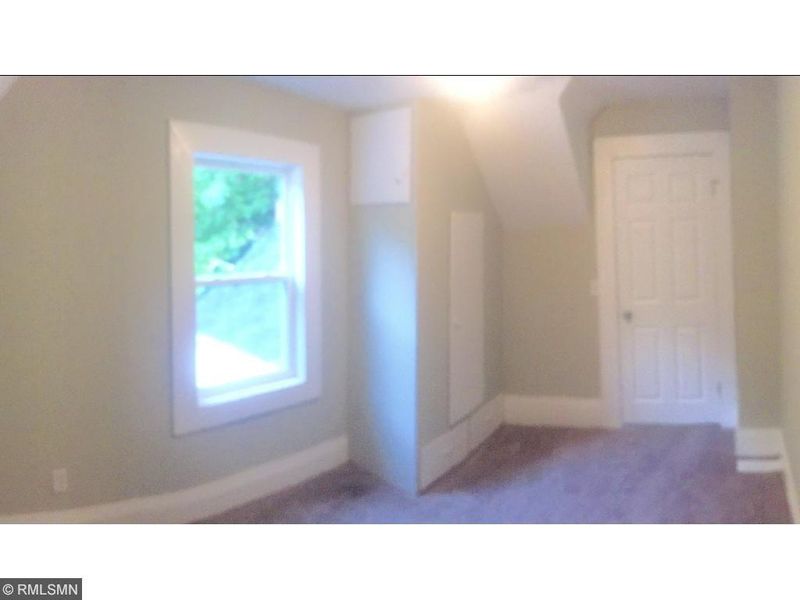 1214 15th Ave E, Menomonie, WI 54751