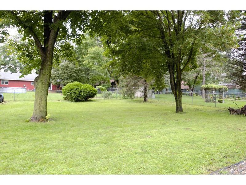 440 11th Ave SE, Faribault, MN 55021