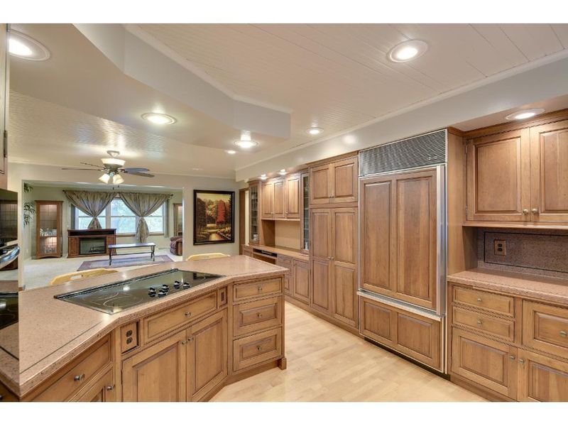 225 2nd Ave NE, Plato, MN 55370