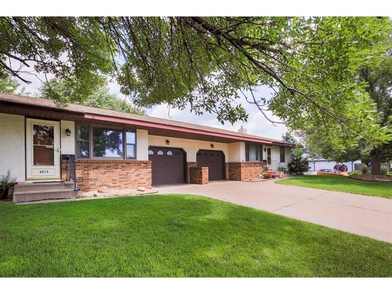 65116513 Craig Ave, Inver Grove Heights, MN 55076