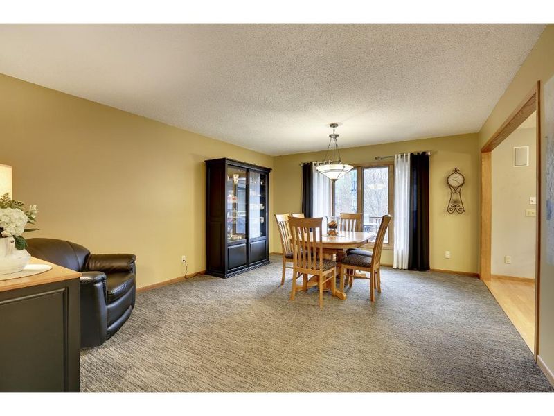 7785 Polaris Ln N, Maple Grove, MN 55311