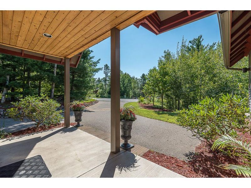 15683 Sandhill Cir, Brainerd, MN 56401