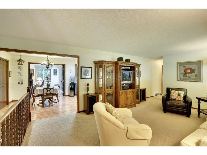 8148 Lee Ave N, Brooklyn Park, MN 55443