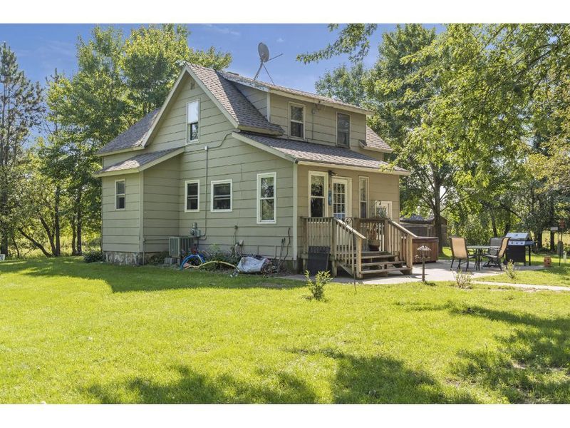 16118 130th St, Foreston, MN 56330