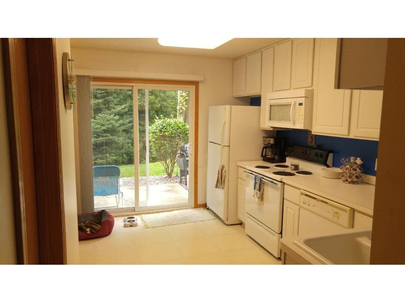 10029 Pierce St NE #B, Blaine, MN 55434