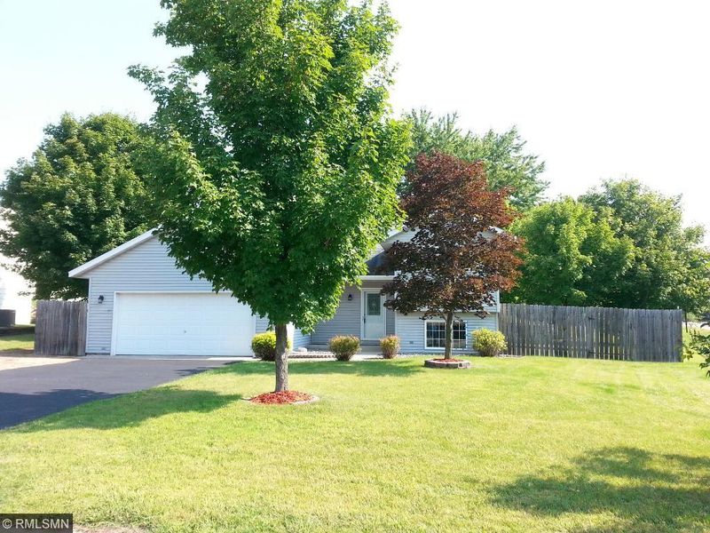 2020 Spruce Ct, Rockford, MN 55373