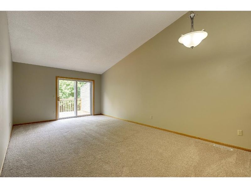 661 86th Ln NW, Coon Rapids, MN 55433