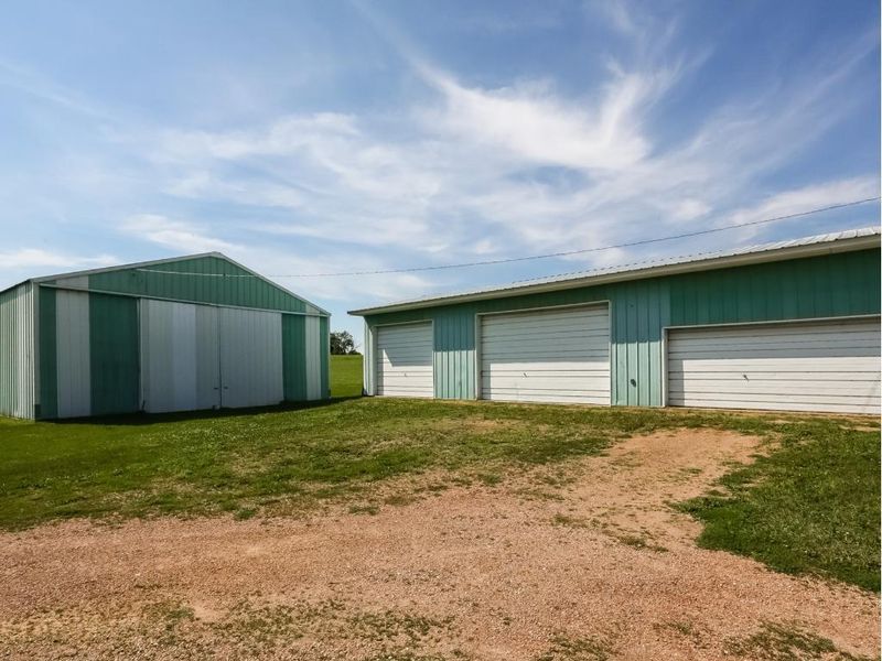 19670 Vergus Ave, Jordan, MN 55352