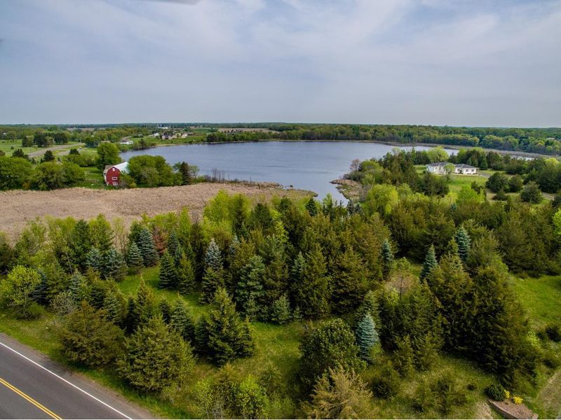 24225 Lofton Ave, Chisago City, MN 55013