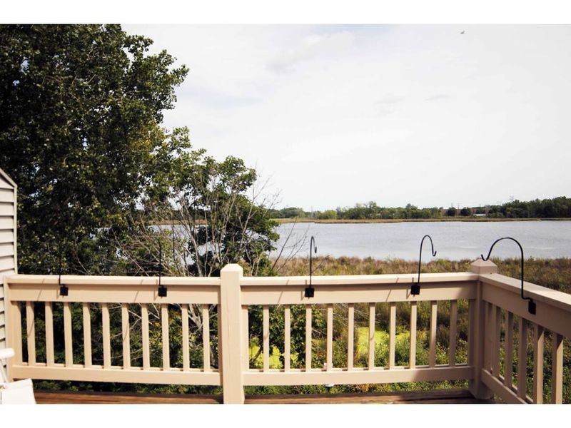 4218 Oakmede Ln #113D, White Bear Lake, MN 55110