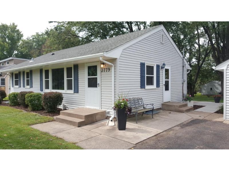3779 Dennis Ln, White Bear Lake, MN 55110