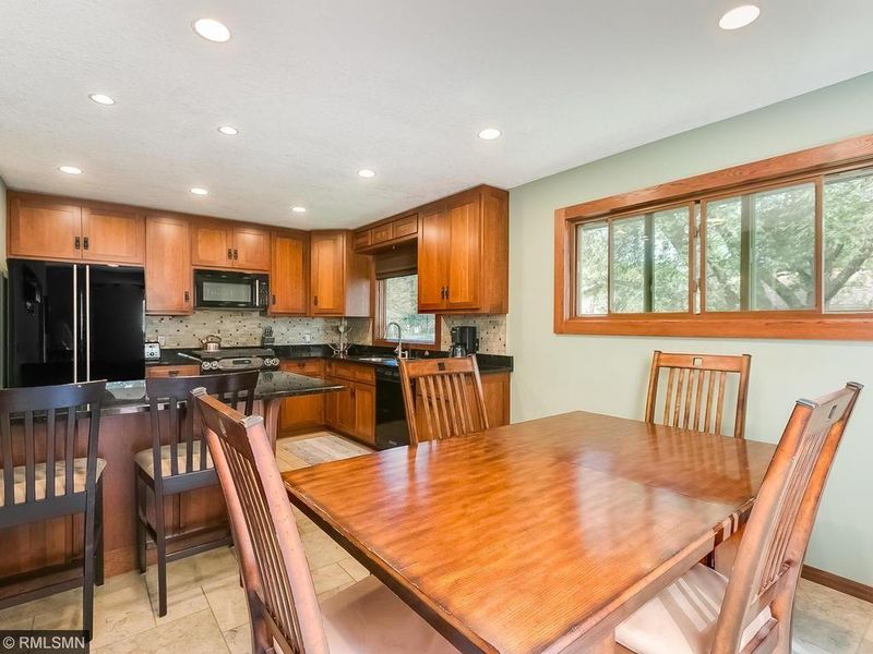 2109 Gunflint Trl, Brooklyn Park, MN 55444