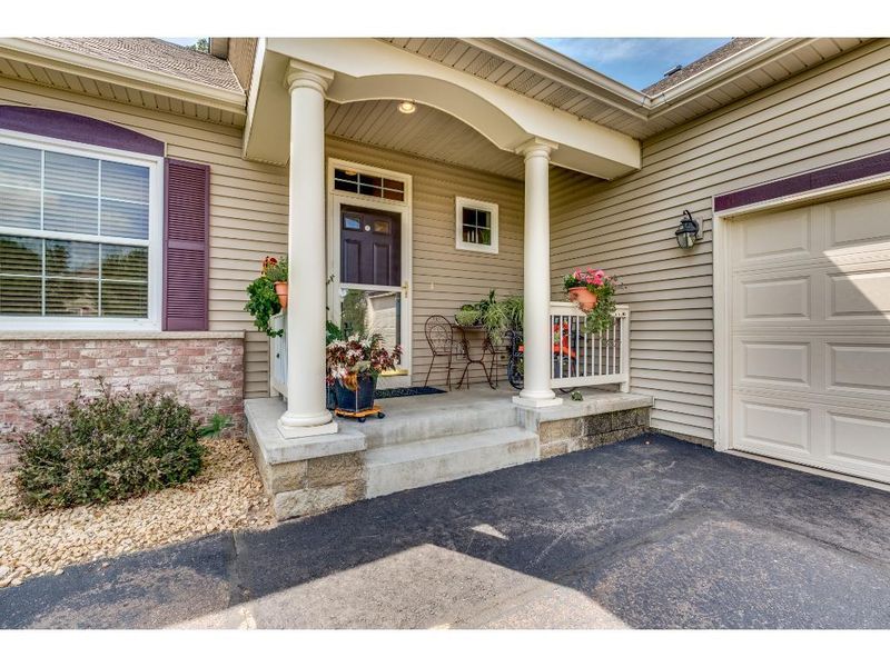 4979 384th Trl, North Branch, MN 55056