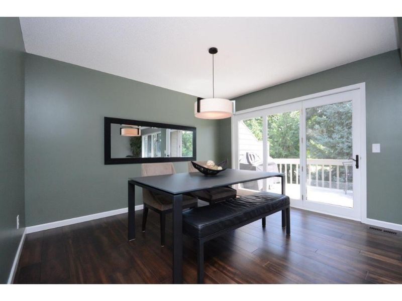 7466 Cahill Rd, Edina, MN 55439