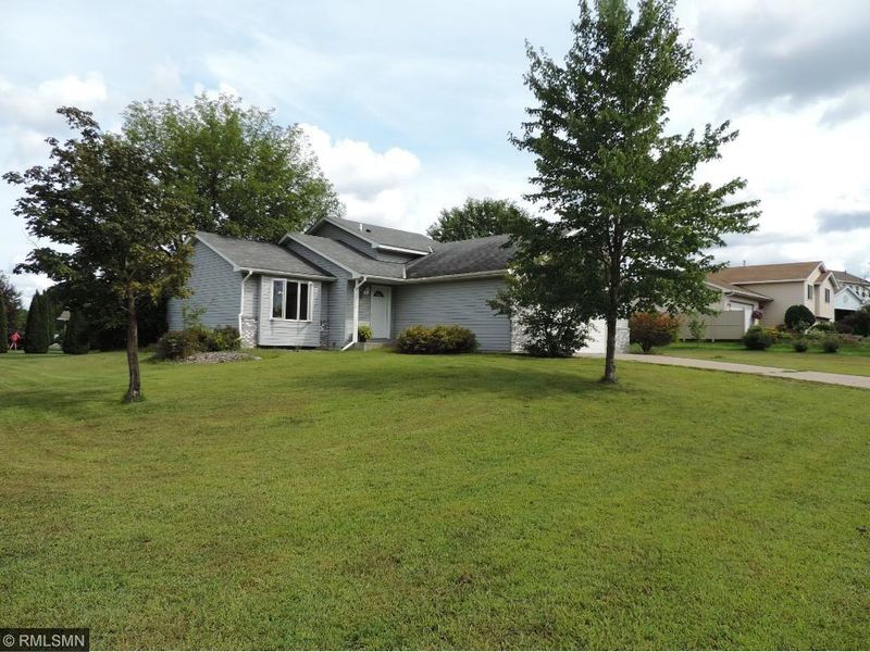 700 Rum River Dr SW, Isanti, MN 55040