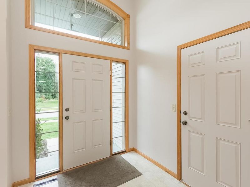 11704 35th Ave Se, Becker, MN 55308