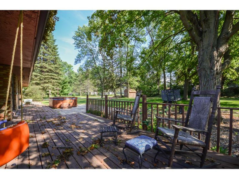 508 Elm Ave SE, Montgomery, MN 56069