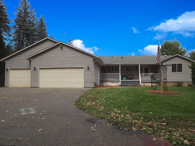 5581 297th Ave NW, Cambridge, MN 55008