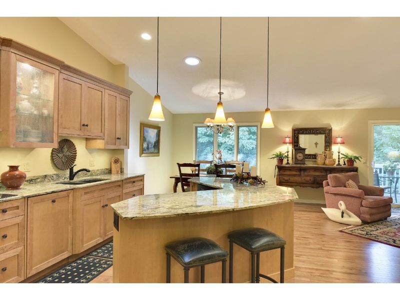 6224 Oriole Ln, Edina, MN 55436