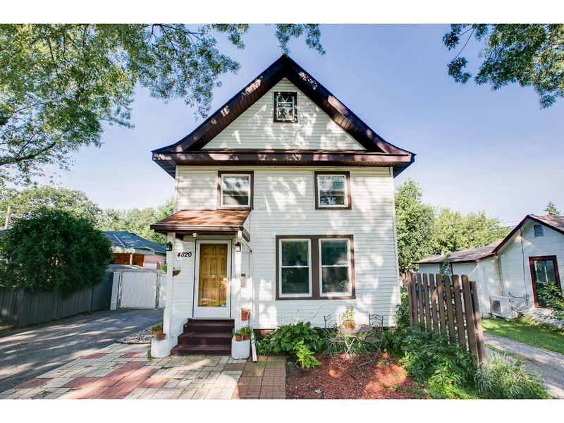 4820 28th Ave S, Minneapolis, MN 55417