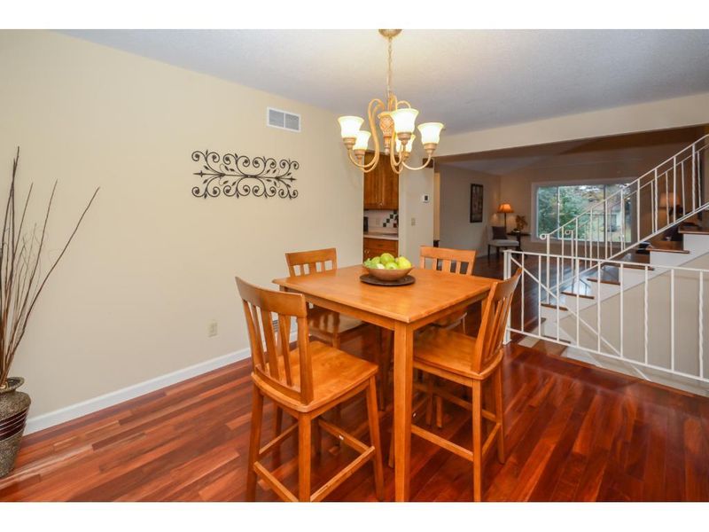 3463 Dale St N, Shoreview, MN 55126